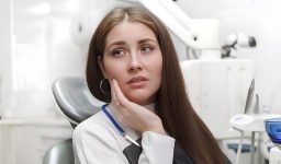 When to Call an Emergency Dentist and When to Wait